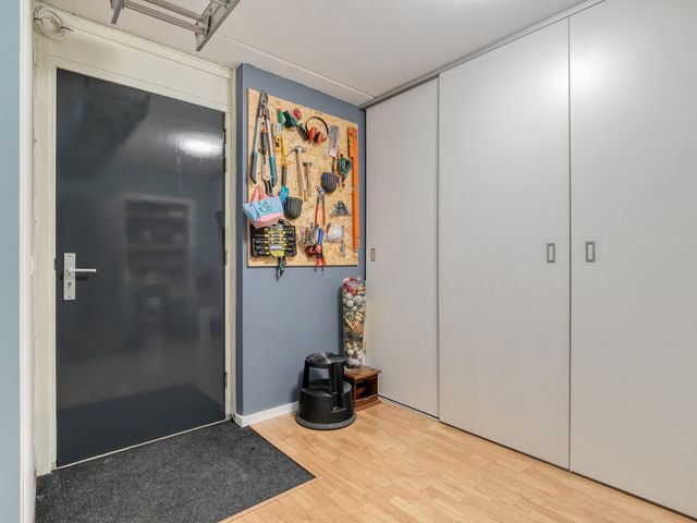 Joop Den Uyllaan 110, Schiedam
