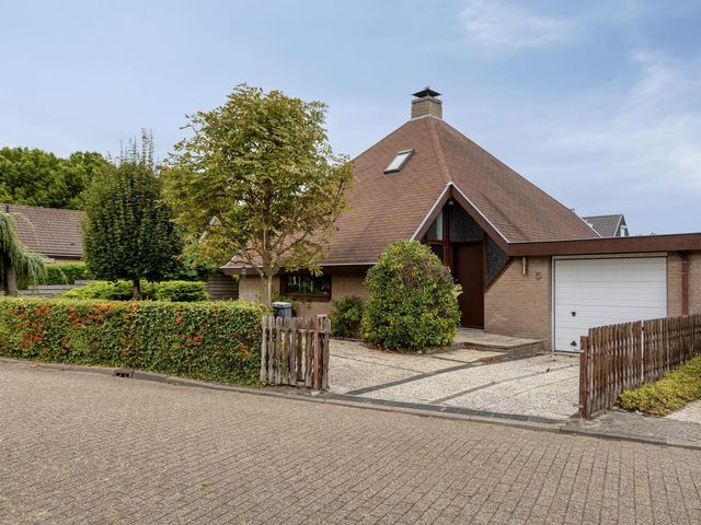Klaproosstraat 5, Scharendijke