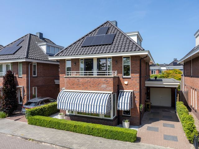 Laurenburg 24, Bleiswijk