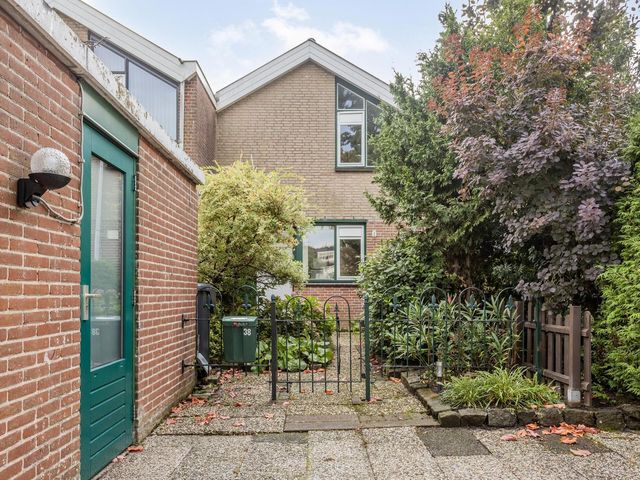 Briljant 38, Heerhugowaard