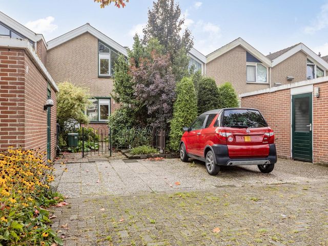 Briljant 38, Heerhugowaard