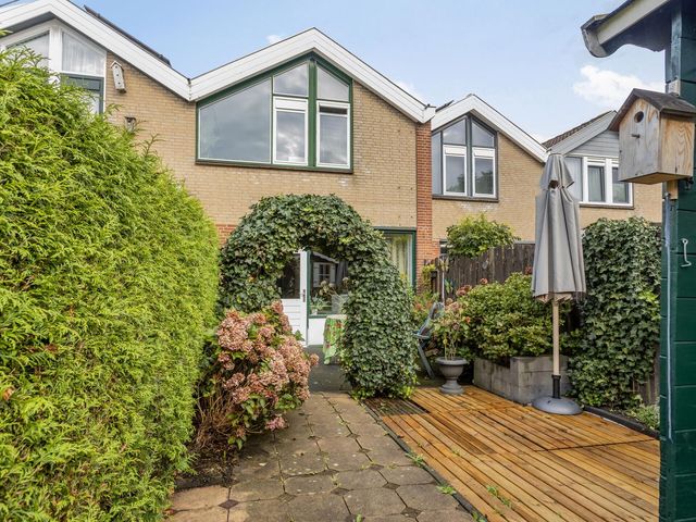 Briljant 38, Heerhugowaard