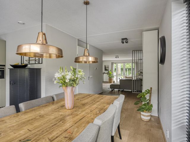 Mierberg 30, Roosendaal