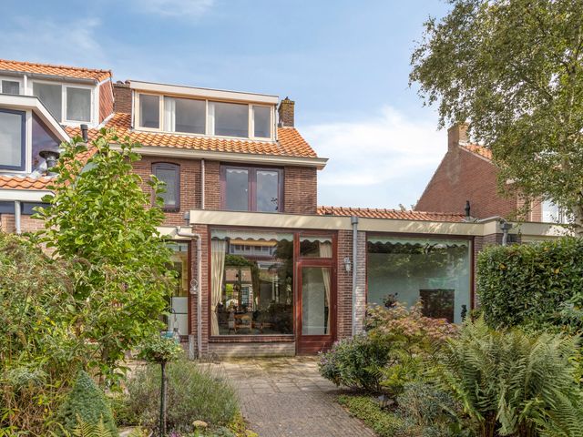 Grunerielaan 9, Oegstgeest