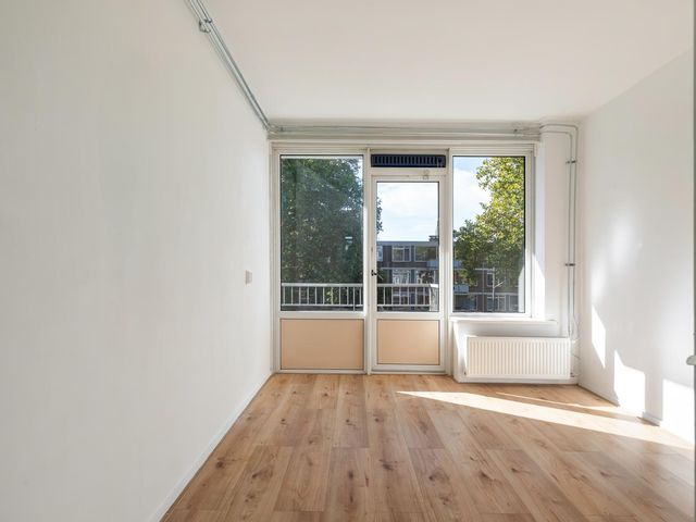 Vaarnerkamp 84, Rotterdam