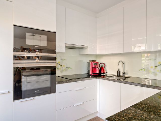 Ledeackerstraat 18, Tilburg