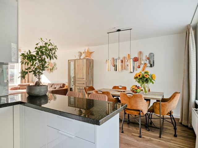 Ledeackerstraat 18, Tilburg