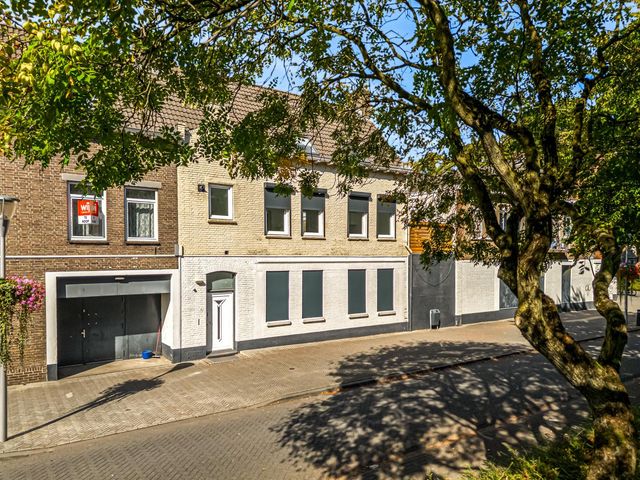 Seringenlaan 14, Geleen