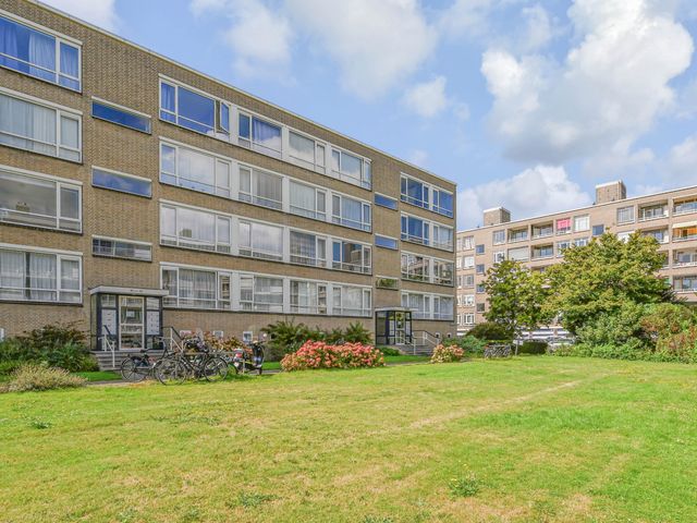 Saffierhorst 186, Den Haag