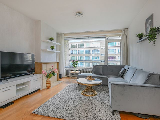 Saffierhorst 186, Den Haag