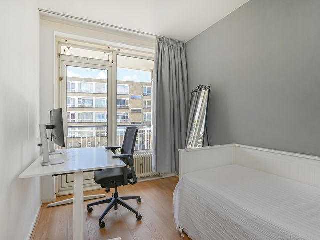 Saffierhorst 186, Den Haag