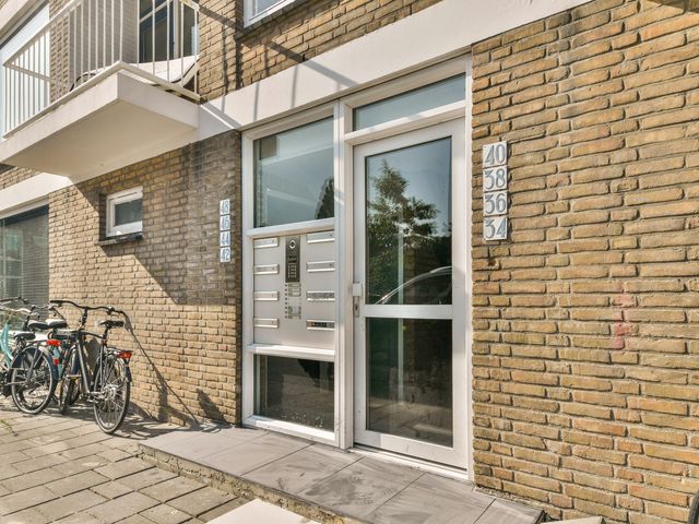 Ruysdaelhof 38, Voorschoten