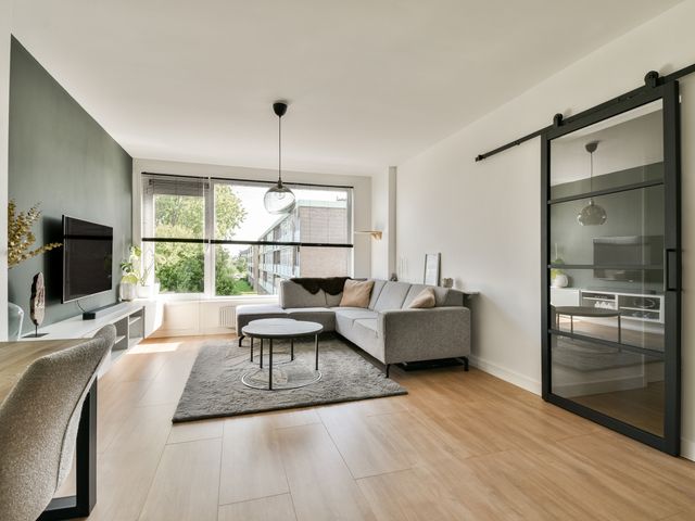 Ruysdaelhof 38, Voorschoten