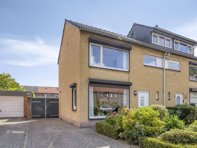 Groot Kraaivenstraat 33, Goirle