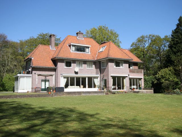Zijdeweg 42, Wassenaar
