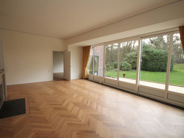 Zijdeweg 42, Wassenaar