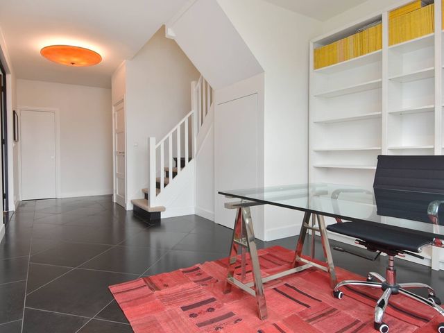 Theresiastraat 111B, Den Haag