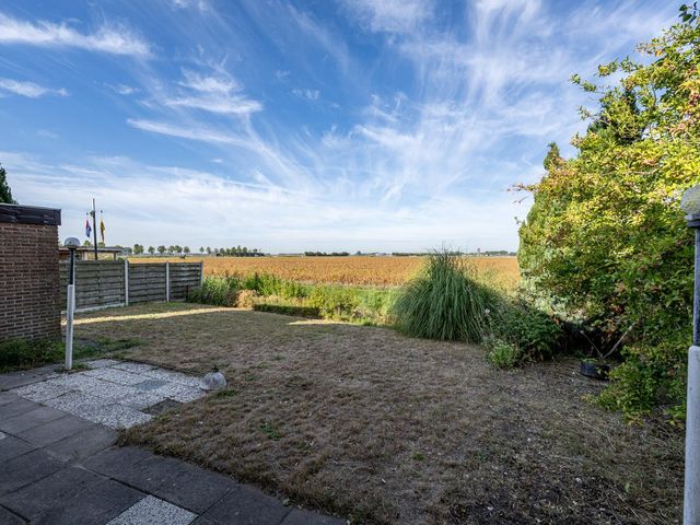 Koolmees 41, Sommelsdijk
