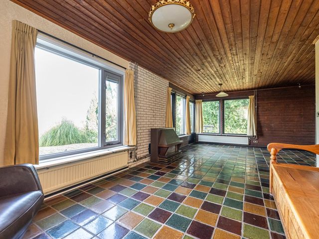 Koolmees 41, Sommelsdijk
