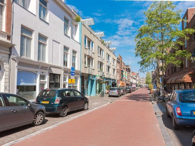 Frederikstraat 351, 'S-Gravenhage