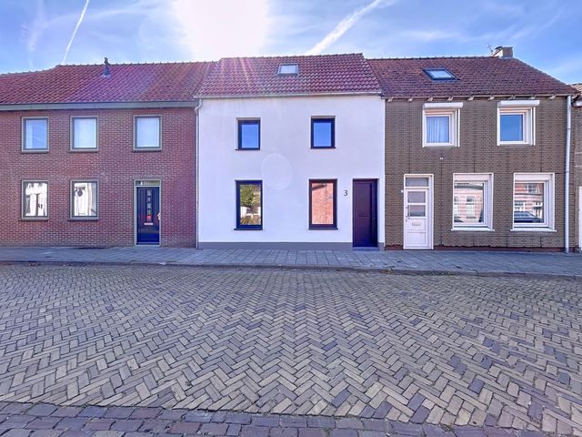 Oudestad 3, Biervliet