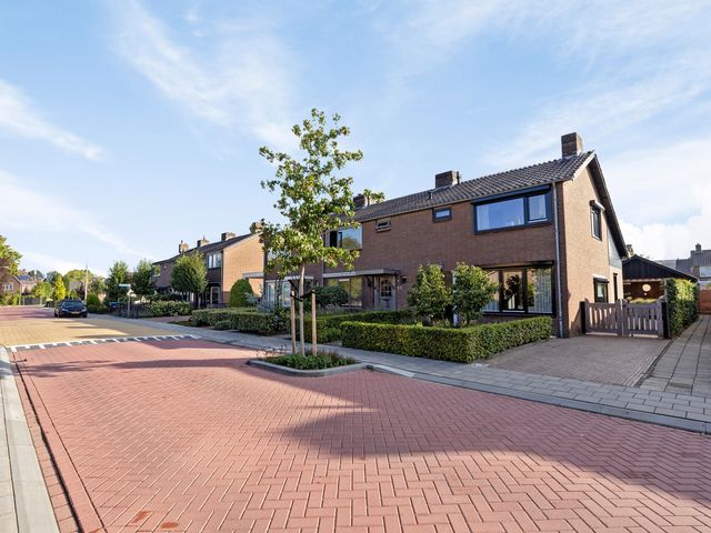 Lijsterbesstraat 17, Opheusden