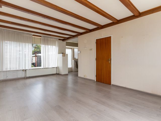 Orchideestraat 32, Zwijndrecht