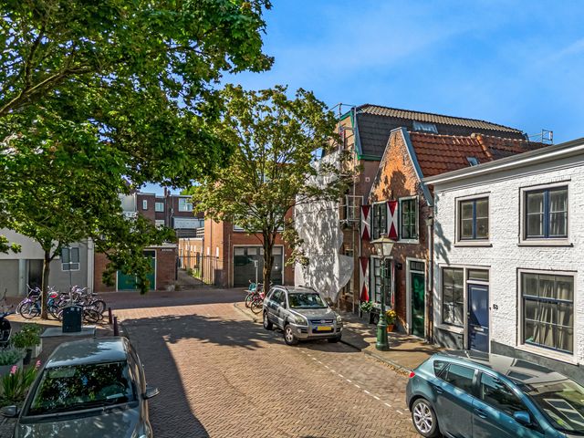 Vollersgracht 55, Leiden