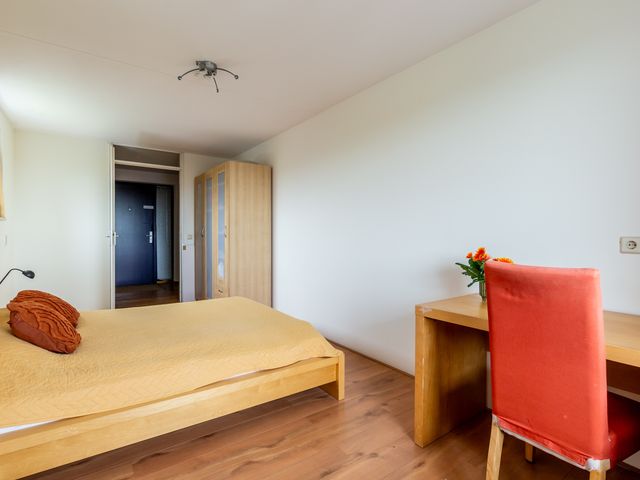 Lauwers 20, Hoofddorp