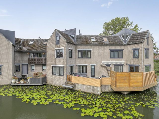 Koetshuis 17, Oud-Beijerland