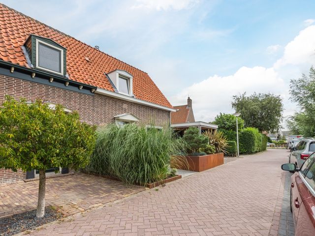 Wilgenlaan 1, Leimuiden