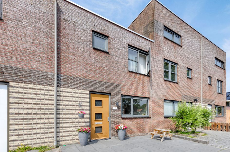 Meezenbroekstraat 19A