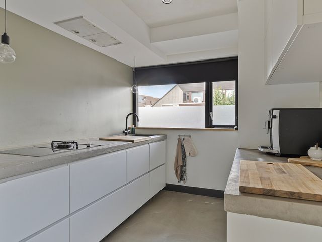 Indusstraat 30, Spijkenisse