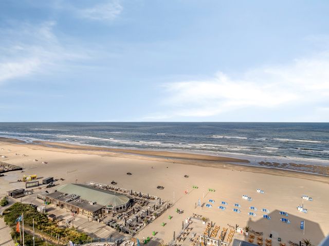 De Favaugeplein 21F57, Zandvoort