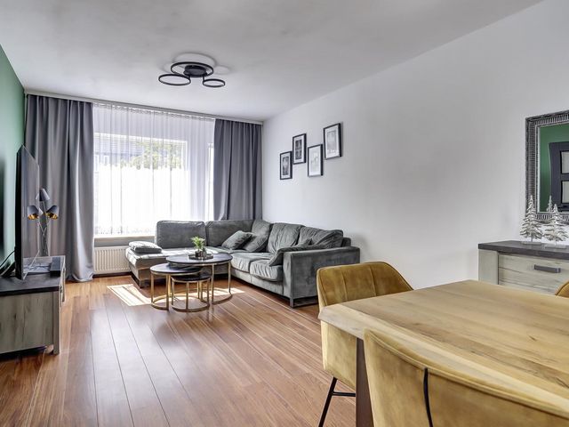 Beatrixstraat 6, Sprang-Capelle