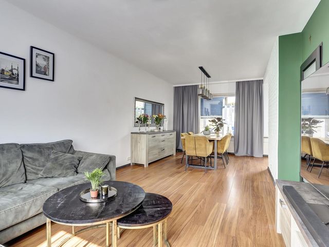 Beatrixstraat 6, Sprang-Capelle