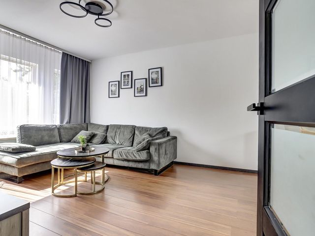 Beatrixstraat 6, Sprang-Capelle