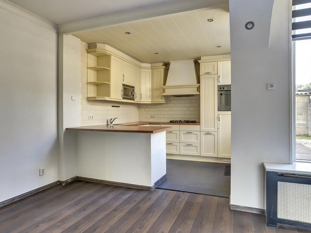 Diepenbrocksingel 61, Waalwijk