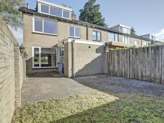 Diepenbrocksingel 61, Waalwijk