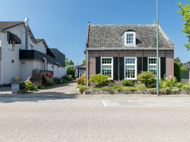 Oisterwijkseweg 11, Moergestel