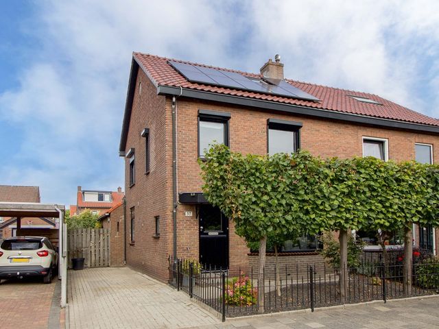 Colijnstraat 37, Bunschoten-Spakenburg