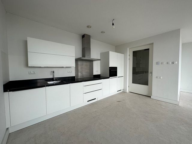 Escamplaan 870Q, Den Haag