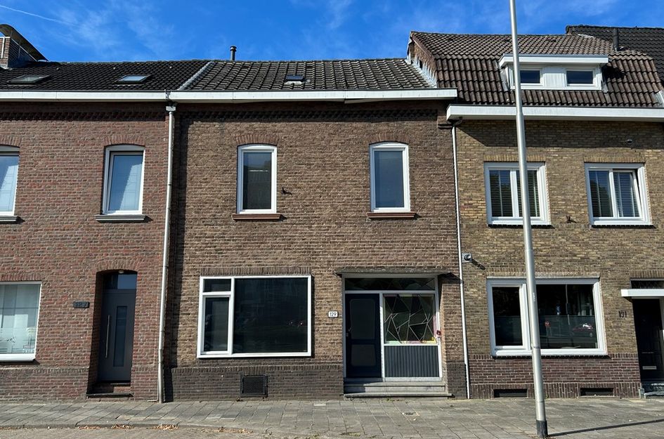 O.L.Vrouwestraat 129