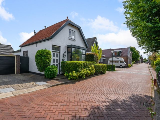 Bonkenburg 16, Uitgeest