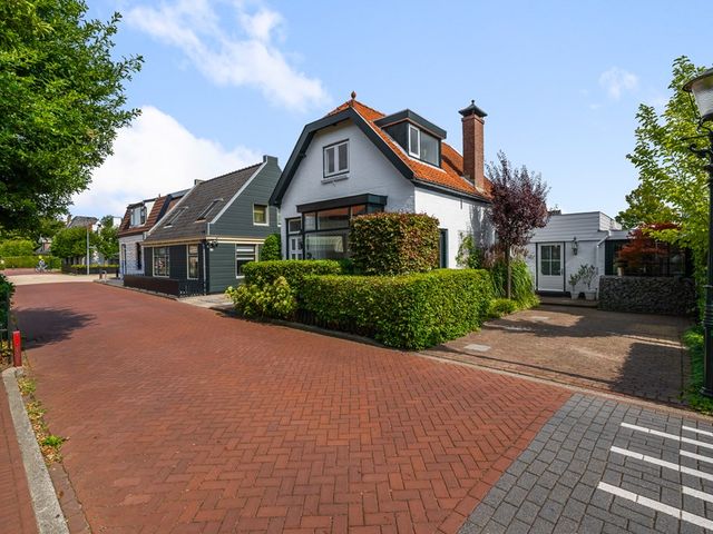 Bonkenburg 16, Uitgeest