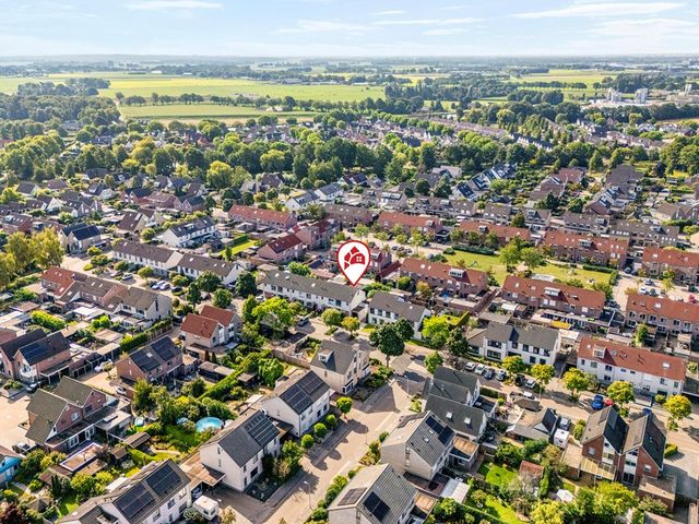 Boterbloem 12, Hardenberg