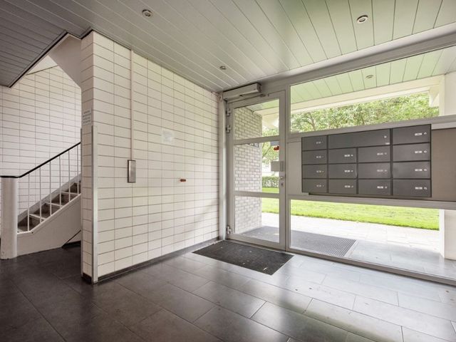 Suzannaland 88, Den Haag