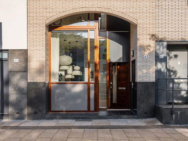 Avenue Carnisse 63, Barendrecht