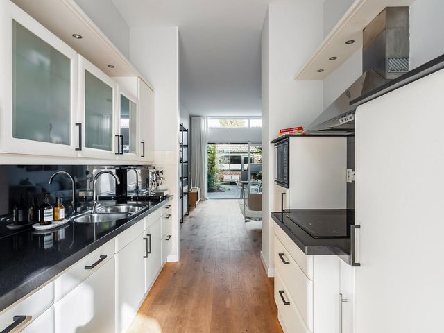 Avenue Carnisse 63, Barendrecht