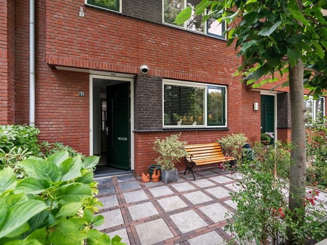 Claudius Civilislaan 7, Vlaardingen